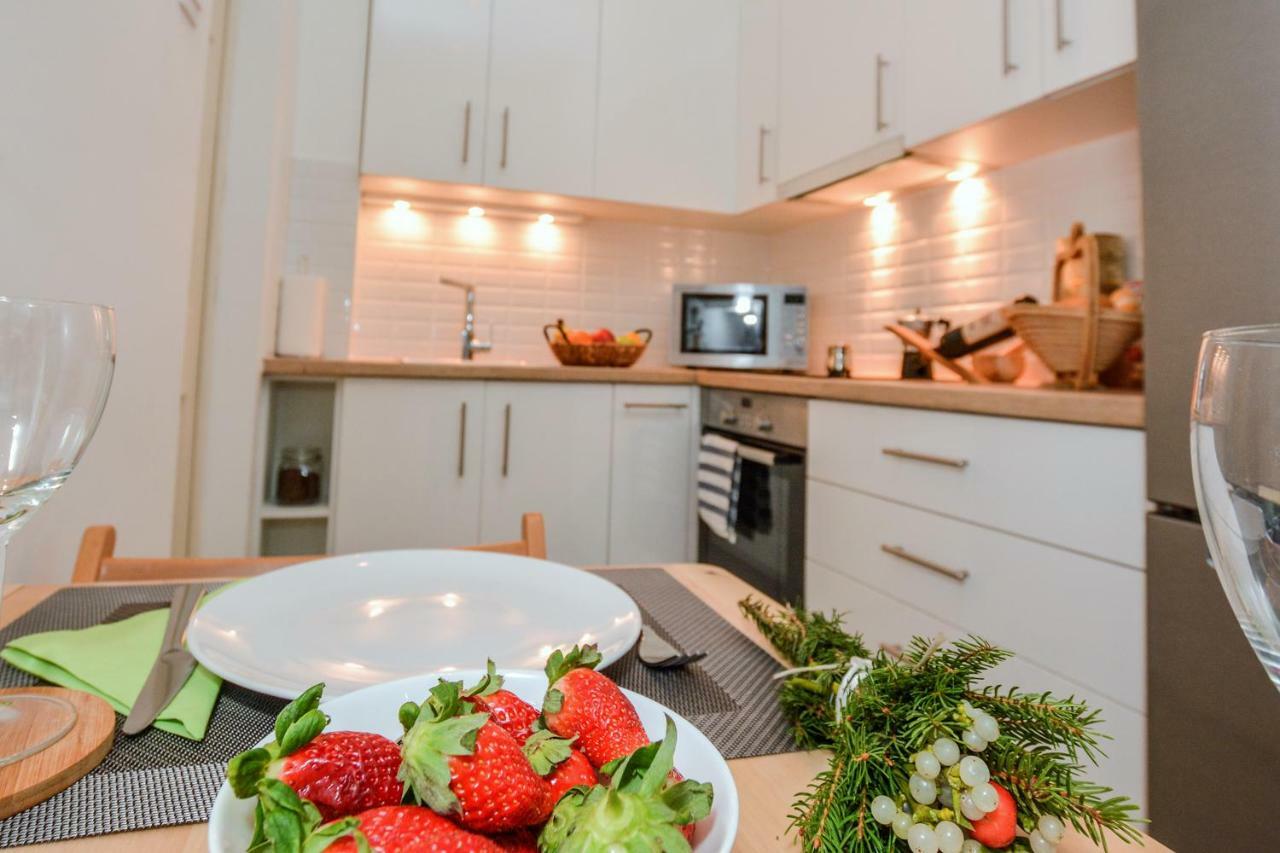 Timeless Apartment With Free Private Parking Budapest Exterior foto